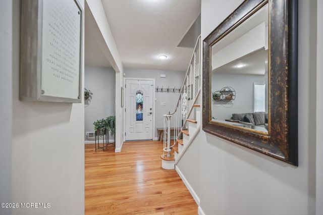 3 St Lawrence Way, Marlboro, NJ 07746