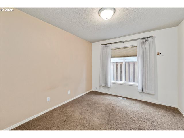 3519 Sw 28TH Ter, Gresham, OR 97080