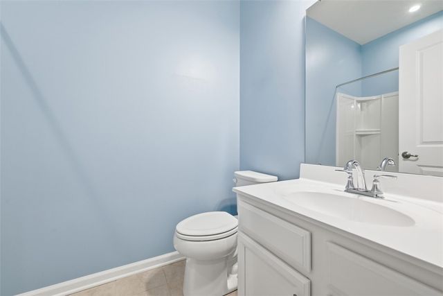 204 Cranesbill Dr, Adams Twp, PA 16046