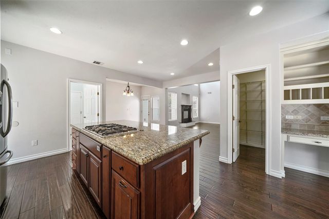 1213 Wakefield Drive, Houston, TX 77018