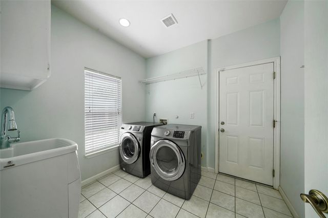 1213 Wakefield Drive, Houston, TX 77018