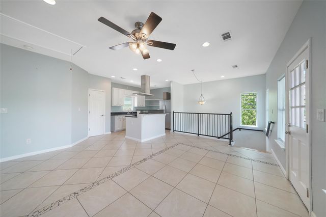 1213 Wakefield Drive, Houston, TX 77018