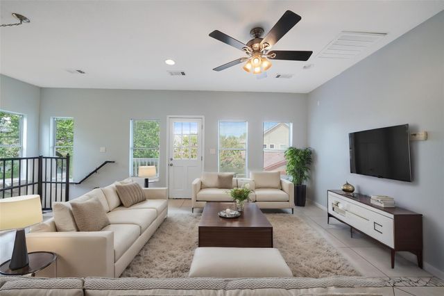 1213 Wakefield Drive, Houston, TX 77018