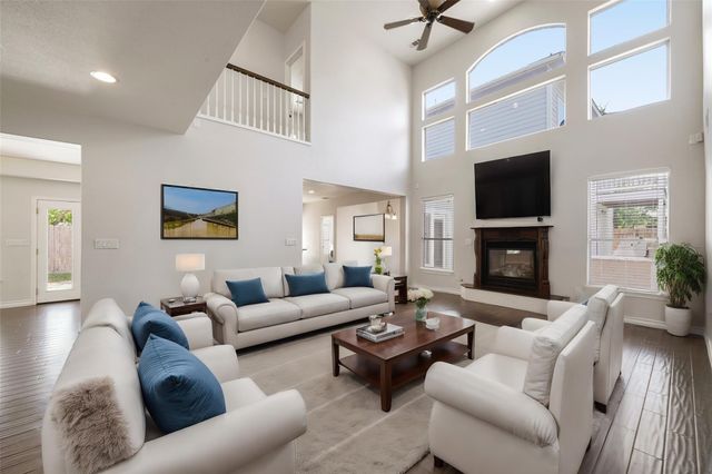 1213 Wakefield Drive, Houston, TX 77018