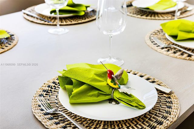 300 NE 48th St, Miami, FL 33137