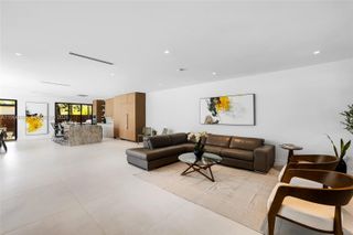 300 NE 48th St, Miami, FL 33137