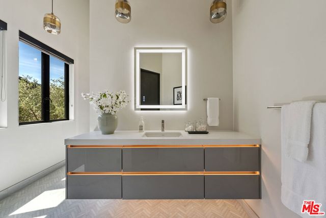 3121 Old Topanga Canyon Road, Topanga, CA 90290