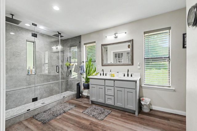 175 E Pleasant Run Road, Cedar Hill, TX 75104