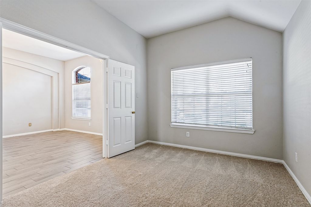 1610 Redwood Drive, Corinth, TX 76210 — photo 5