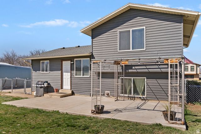 2522 N 2200 W, Farr West, UT 84404