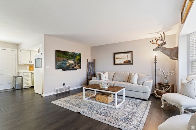 2522 N 2200 W, Farr West, UT 84404