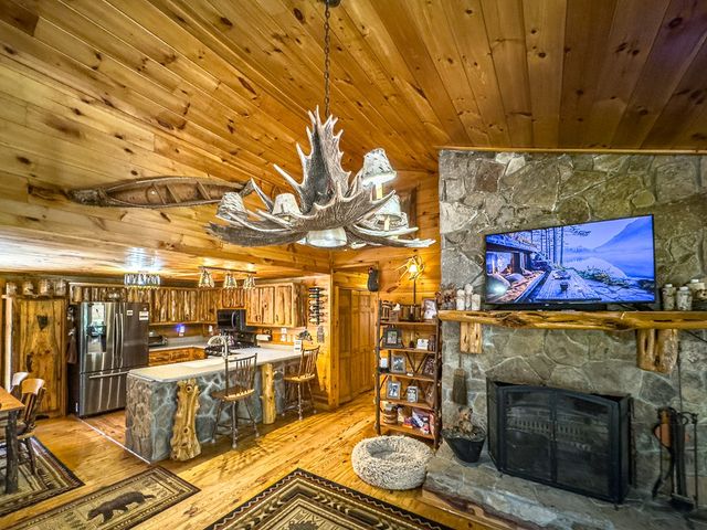 614 Rockridge Road, Murphy, NC 28906