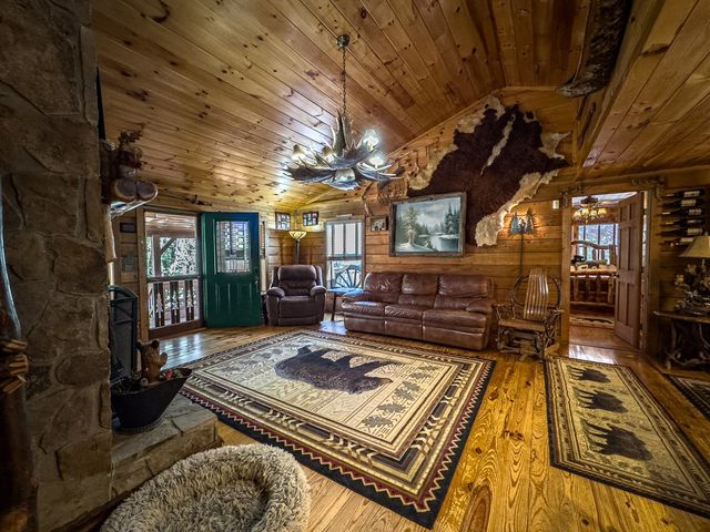 614 Rockridge Road, Murphy, NC 28906