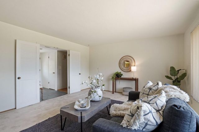 6470 Analitis Dr, Lodi, CA 95240
