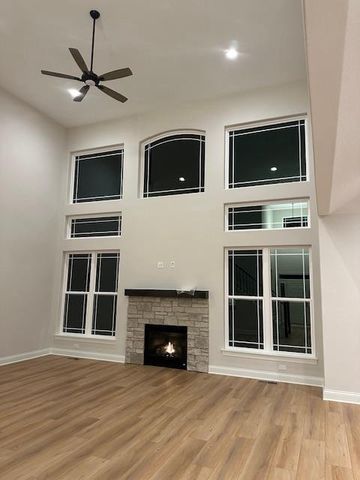 N48 W21619 Martha LANE, Menomonee Falls, WI 53051