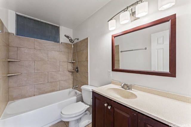 95-2057 Waikalani Place C105, Mililani, HI 96789