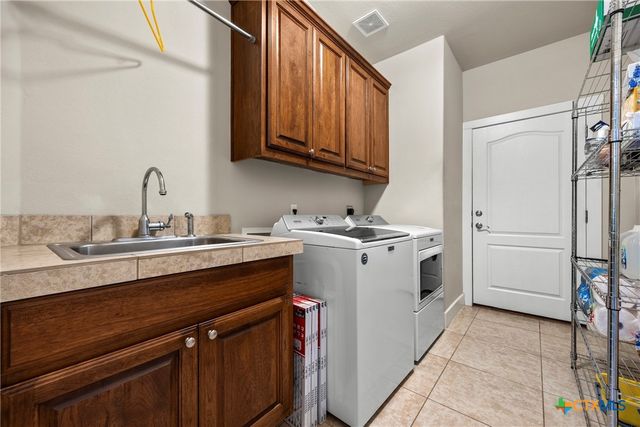 93 Lachite, Horseshoe Bay, TX 78657