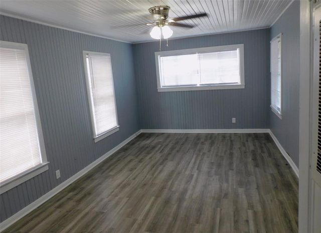 816 Avenue A, South Houston, TX 77587
