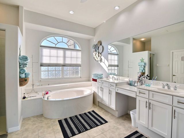 705 Bahia Mar Road, Vero Beach, FL 32963