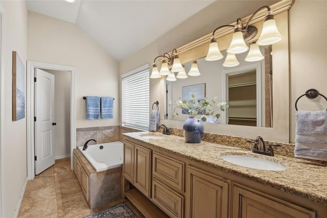 1100 Antler Ridge, Tuttle, OK 73089
