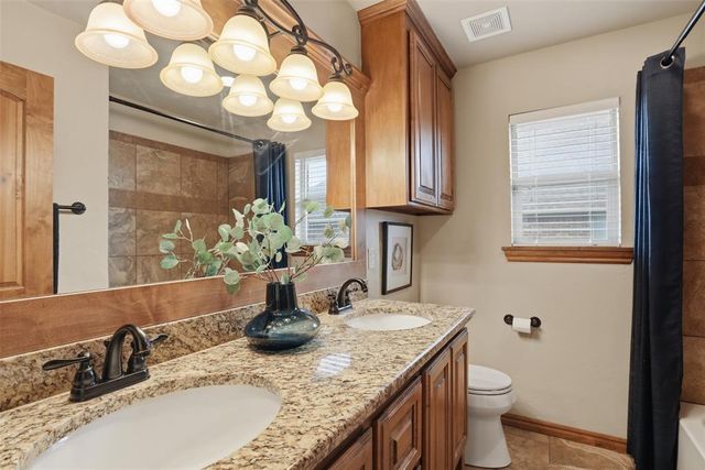 1100 Antler Ridge, Tuttle, OK 73089