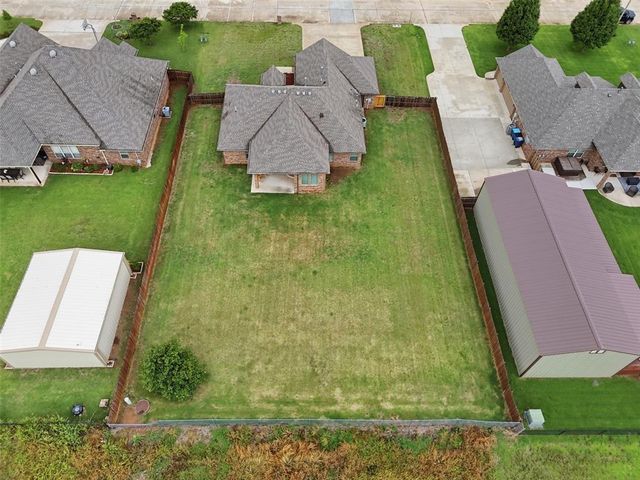 1100 Antler Ridge, Tuttle, OK 73089