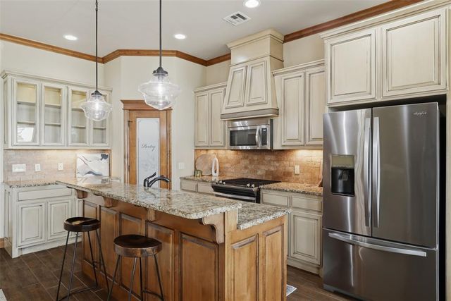 1100 Antler Ridge, Tuttle, OK 73089