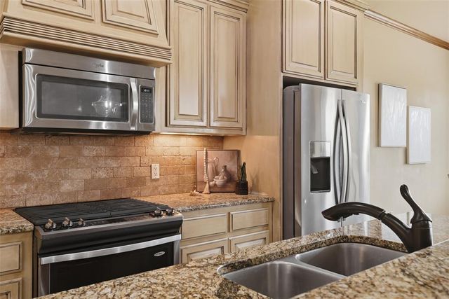1100 Antler Ridge, Tuttle, OK 73089