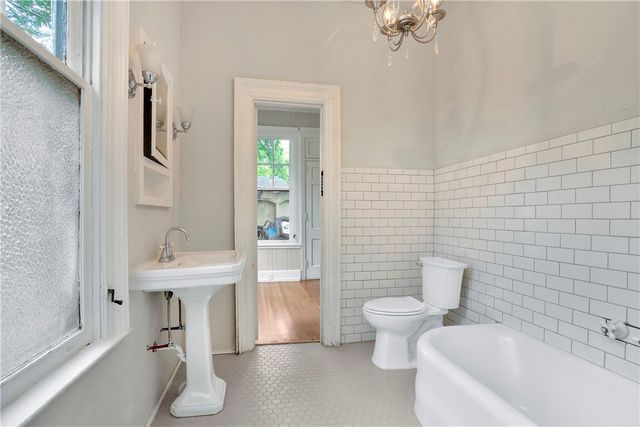 812 W Whitner Street, Anderson, SC 29624