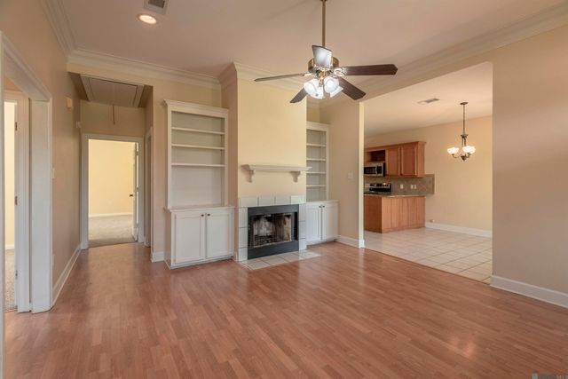 38159 Willow Lake East, Prairieville, LA 70769