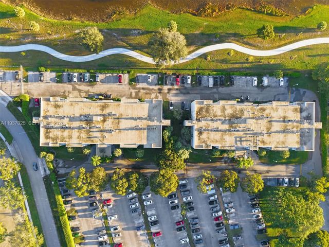 480 Executive Center Dr 3C, West Palm Beach, FL 33401