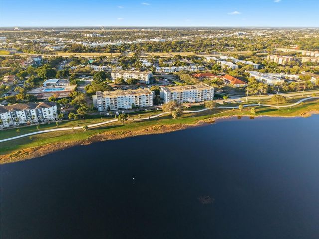 480 Executive Center Dr 3C, West Palm Beach, FL 33401