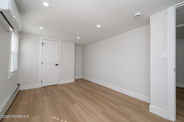 8 Orchard Street, Matawan, NJ 07747