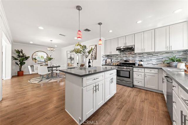 827 S Pima, West Covina, CA 91790