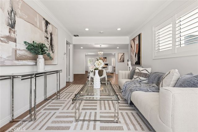 827 S Pima, West Covina, CA 91790