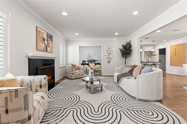 827 S Pima, West Covina, CA 91790