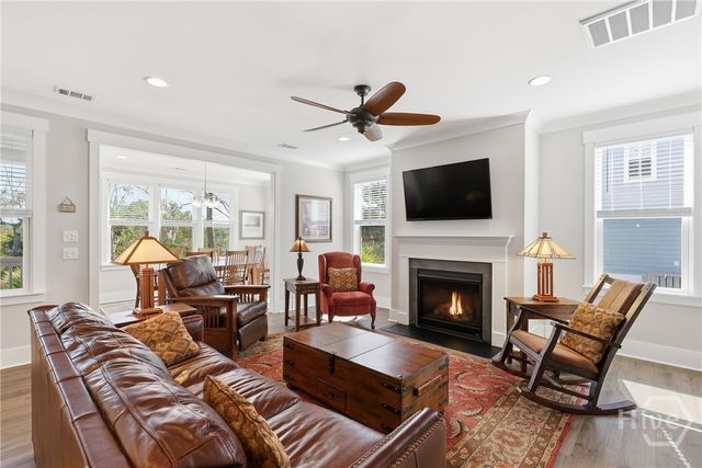 122 Kingbird Court, Savannah, GA 31410