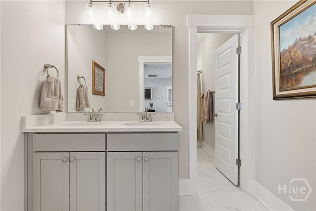 122 Kingbird Court, Savannah, GA 31410