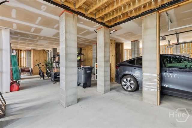 122 Kingbird Court, Savannah, GA 31410