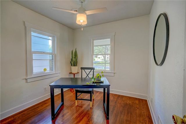 7602 PENNSYLVANIA Avenue, Kansas City, MO 64114