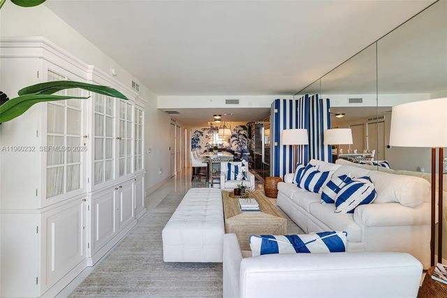 460 NE 28 704, Miami, FL 33137