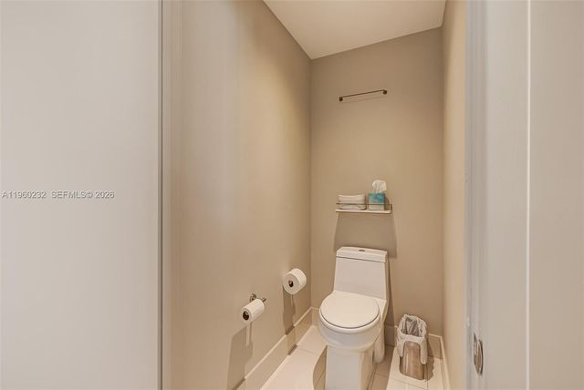 460 NE 28 704, Miami, FL 33137