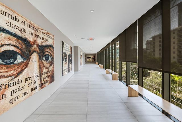 460 NE 28 704, Miami, FL 33137