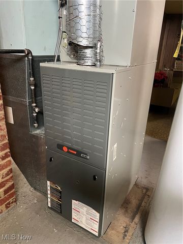 21600 Franklin Road, Maple Heights, OH 44137