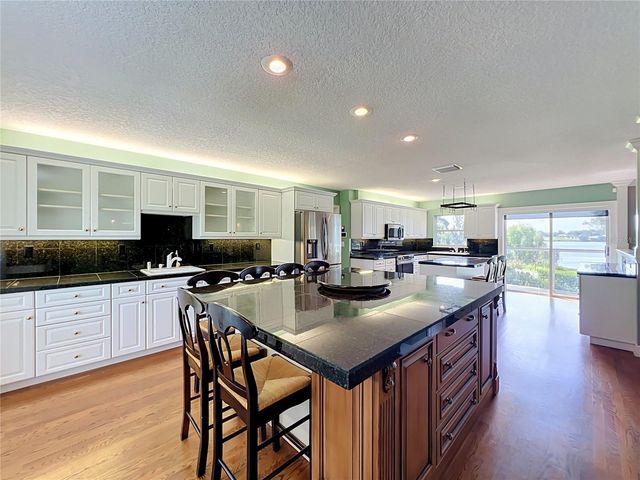 1800 COUNTRY CLUB DRIVE, Eustis, FL 32726