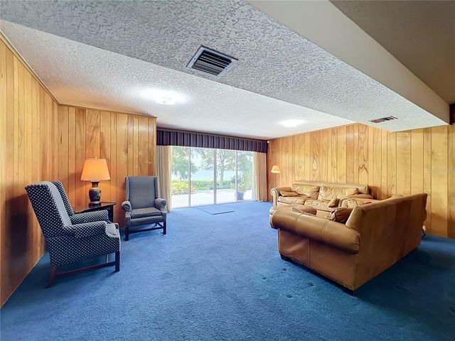 1800 COUNTRY CLUB DRIVE, Eustis, FL 32726