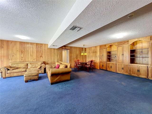 1800 COUNTRY CLUB DRIVE, Eustis, FL 32726