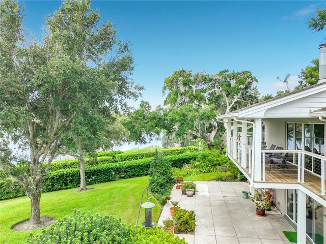 1800 COUNTRY CLUB DRIVE, Eustis, FL 32726