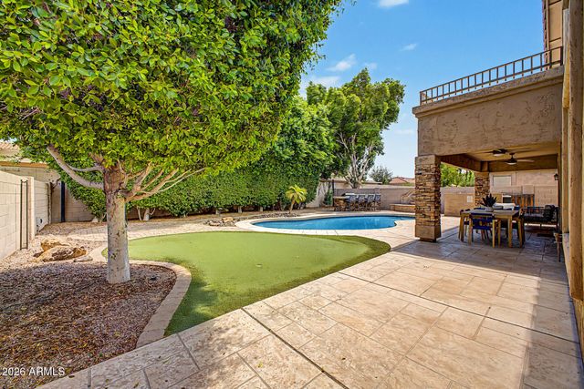 6140 W ORAIBI Drive, Glendale, AZ 85308