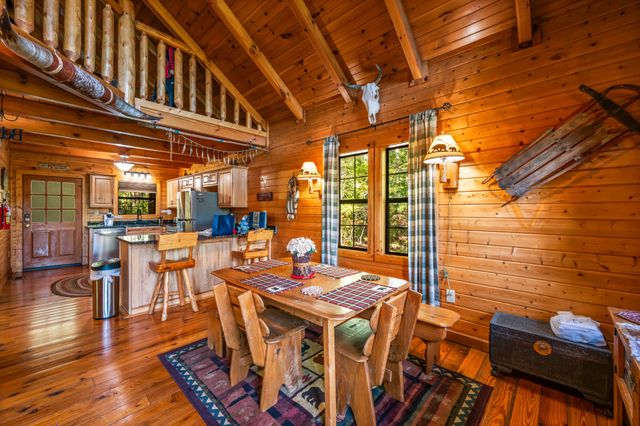 4154 Evans Chapel Rd, Sevierville, TN 37876